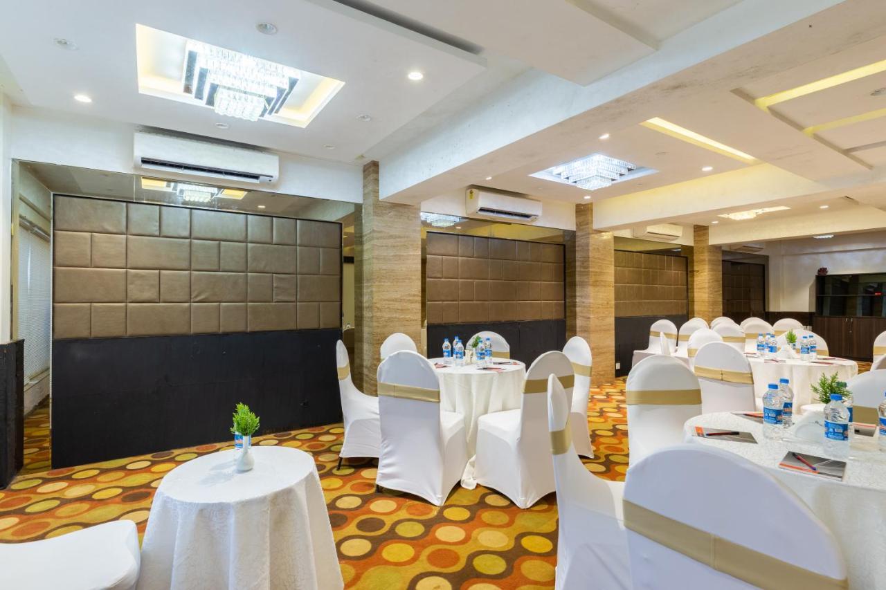 Calux Grand Inn Calangute - Formerly Amara Grand Inn Exterior photo