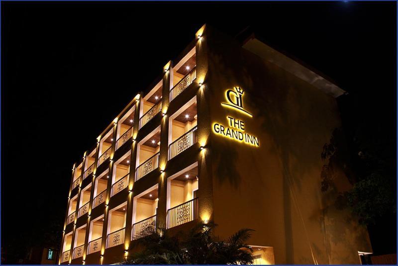 Calux Grand Inn Calangute - Formerly Amara Grand Inn Exterior photo